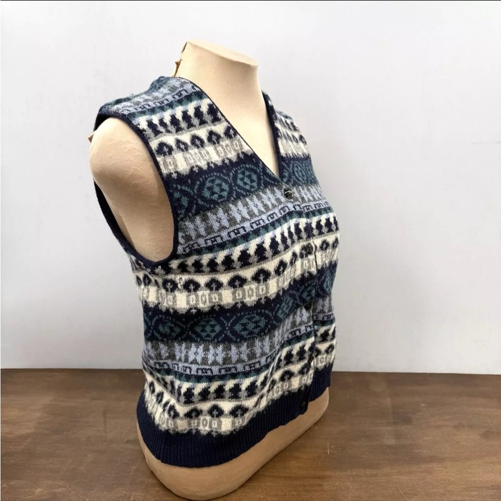 Vintage BP Nordstrom Sweater Vest Fair Isle Multi Striped Lambswool Medium - Picture 2 of 8